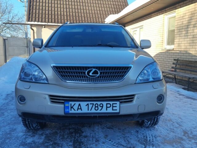 Бежевый Лексус РХ, объемом двигателя 3.3 л и пробегом 350 тыс. км за 9350 $, фото 1 на Automoto.ua