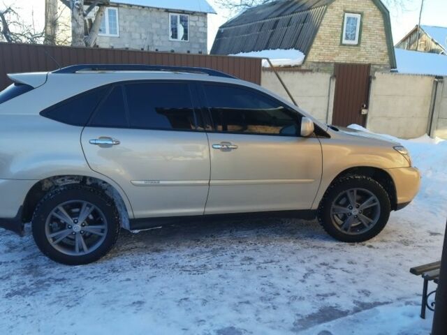 Бежевый Лексус РХ, объемом двигателя 3.3 л и пробегом 350 тыс. км за 9350 $, фото 7 на Automoto.ua