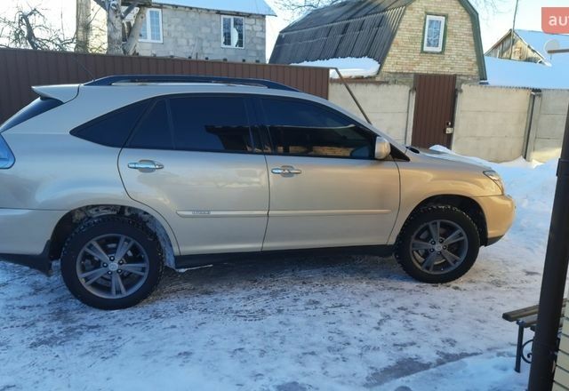 Бежевый Лексус РХ, объемом двигателя 3.3 л и пробегом 360 тыс. км за 10500 $, фото 12 на Automoto.ua