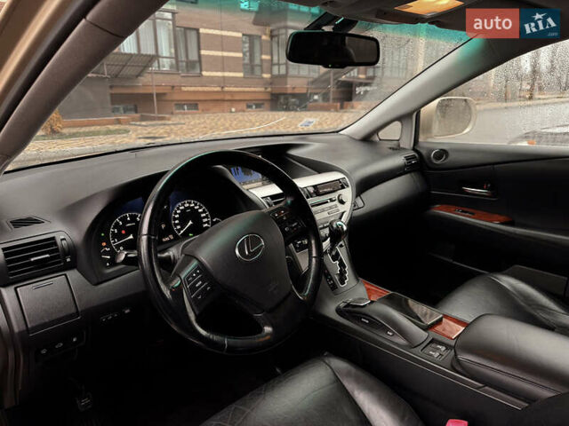 Бежевый Лексус РХ, объемом двигателя 3.46 л и пробегом 170 тыс. км за 16400 $, фото 10 на Automoto.ua