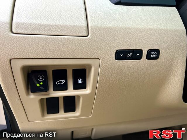 Бежевий Лексус РХ, об'ємом двигуна 3.5 л та пробігом 185 тис. км за 12999 $, фото 11 на Automoto.ua