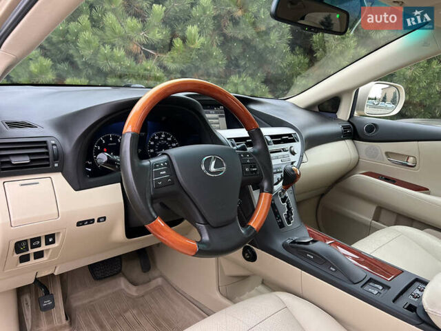 Лексус РХ 2009 в Днепре (Днепропетровске) на Automoto.ua Бежевый Лексус РХ, объемом двигателя 3.46 л и пробегом 186 тыс. км за 13900 $, фото 7 на Automoto.ua