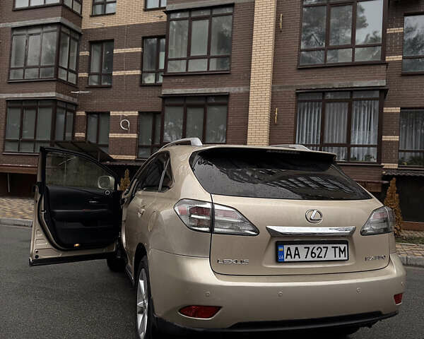 Бежевый Лексус РХ, объемом двигателя 3.46 л и пробегом 170 тыс. км за 16400 $, фото 7 на Automoto.ua