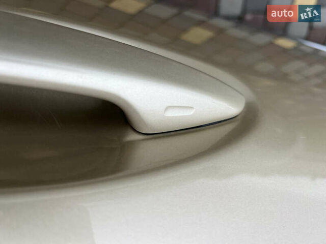 Лексус РХ 2009 в Днепре (Днепропетровске) на Automoto.ua Бежевый Лексус РХ, объемом двигателя 3.46 л и пробегом 186 тыс. км за 13900 $, фото 20 на Automoto.ua