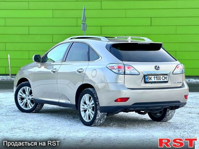 Бежевый Лексус РХ, объемом двигателя 3.5 л и пробегом 19900 тыс. км за 15900 $, фото 3 на Automoto.ua