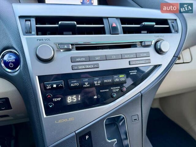 Бежевый Лексус РХ, объемом двигателя 3.46 л и пробегом 199 тыс. км за 15900 $, фото 53 на Automoto.ua