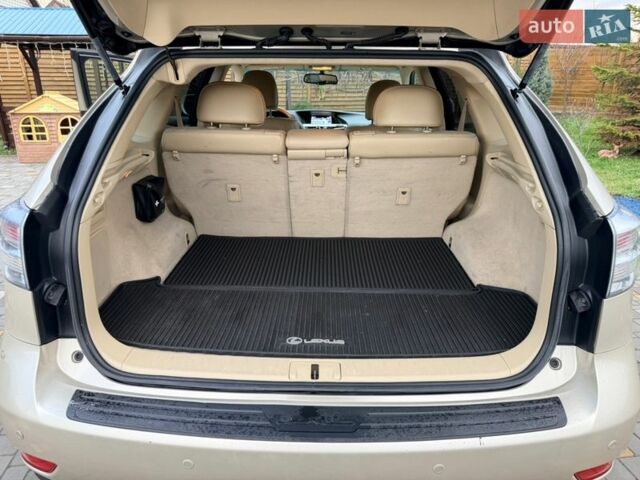 Бежевый Лексус РХ, объемом двигателя 3.46 л и пробегом 310 тыс. км за 15900 $, фото 34 на Automoto.ua