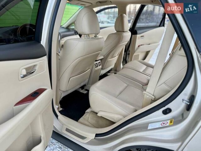 Бежевый Лексус РХ, объемом двигателя 3.46 л и пробегом 199 тыс. км за 16900 $, фото 36 на Automoto.ua