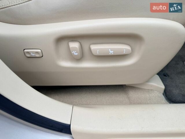 Бежевый Лексус РХ, объемом двигателя 3.46 л и пробегом 310 тыс. км за 15900 $, фото 29 на Automoto.ua