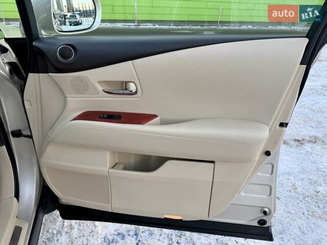 Бежевый Лексус РХ, объемом двигателя 3.46 л и пробегом 199 тыс. км за 16900 $, фото 46 на Automoto.ua