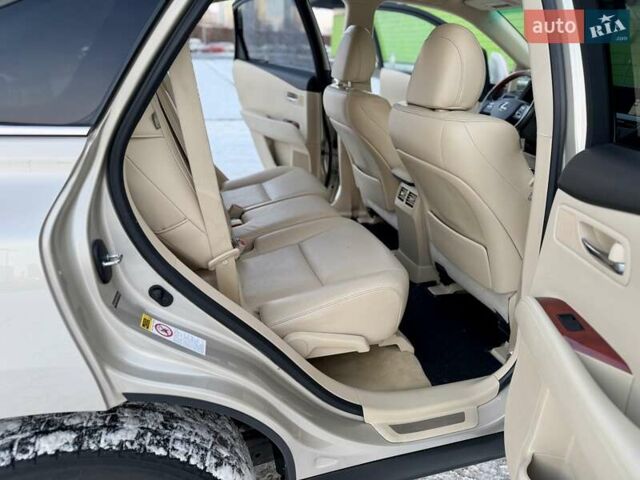 Бежевый Лексус РХ, объемом двигателя 3.46 л и пробегом 199 тыс. км за 15900 $, фото 40 на Automoto.ua