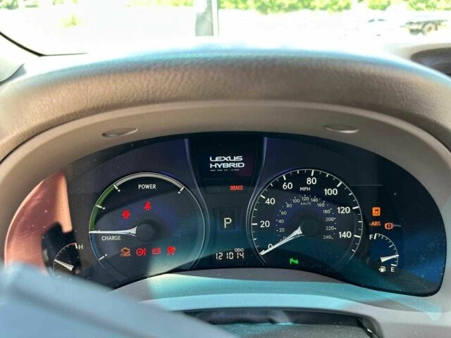 Бежевый Лексус РХ, объемом двигателя 3.5 л и пробегом 210 тыс. км за 18000 $, фото 14 на Automoto.ua