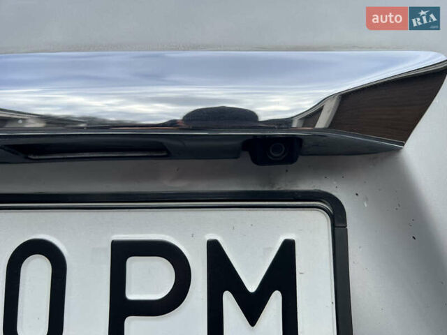 Бежевий Лексус РХ, об'ємом двигуна 3.46 л та пробігом 213 тис. км за 19999 $, фото 11 на Automoto.ua