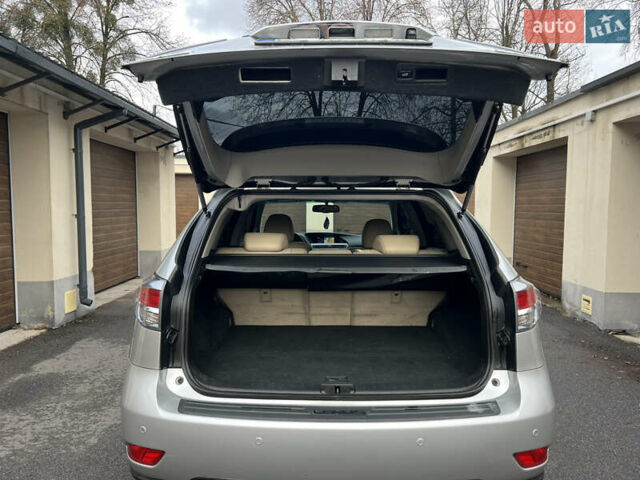 Бежевий Лексус РХ, об'ємом двигуна 3.46 л та пробігом 213 тис. км за 19999 $, фото 12 на Automoto.ua