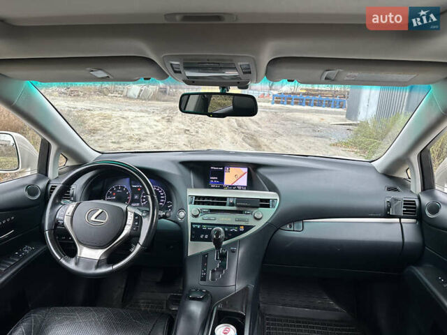 Бежевый Лексус РХ, объемом двигателя 3.46 л и пробегом 257 тыс. км за 15500 $, фото 9 на Automoto.ua