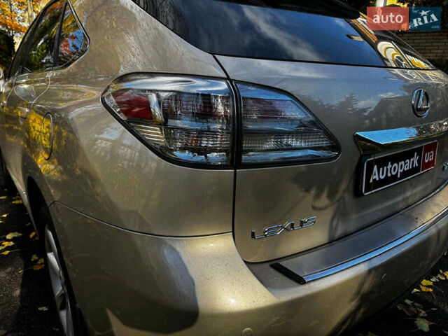 Лексус РХ 2012 в Киеве на Automoto.ua Бежевый Лексус РХ, объемом двигателя 3.5 л и пробегом 98 тыс. км за 22990 $, фото 8 на Automoto.ua