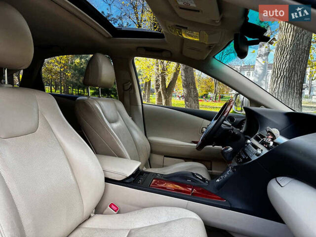 Лексус РХ 2012 в Киеве на Automoto.ua Бежевый Лексус РХ, объемом двигателя 3.5 л и пробегом 98 тыс. км за 22990 $, фото 33 на Automoto.ua