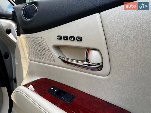 Лексус РХ 2012 в Киеве на Automoto.ua Бежевый Лексус РХ, объемом двигателя 3.5 л и пробегом 98 тыс. км за 22990 $, фото 35 на Automoto.ua