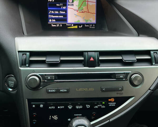 Бежевий Лексус РХ, об'ємом двигуна 3.46 л та пробігом 213 тис. км за 19999 $, фото 34 на Automoto.ua