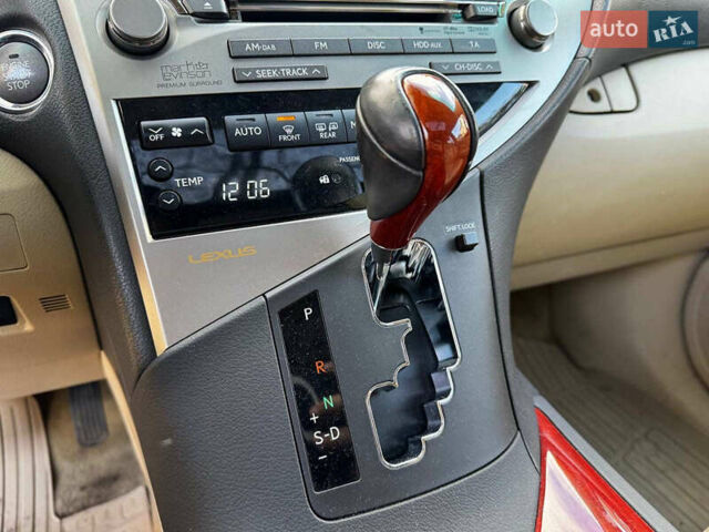 Лексус РХ 2012 в Киеве на Automoto.ua Бежевый Лексус РХ, объемом двигателя 3.5 л и пробегом 98 тыс. км за 22990 $, фото 23 на Automoto.ua