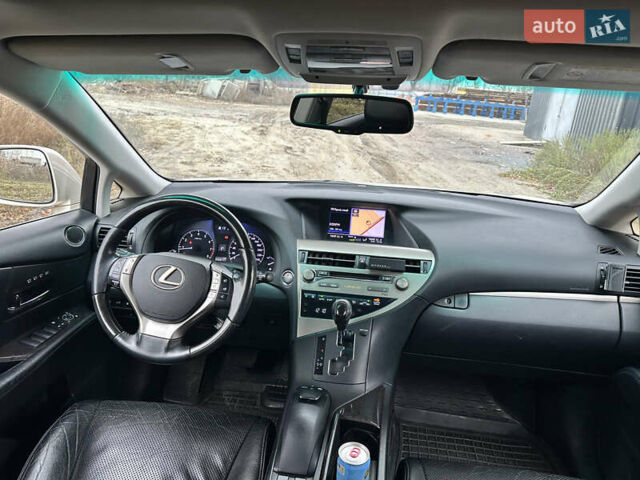 Бежевый Лексус РХ, объемом двигателя 3.46 л и пробегом 257 тыс. км за 15500 $, фото 8 на Automoto.ua