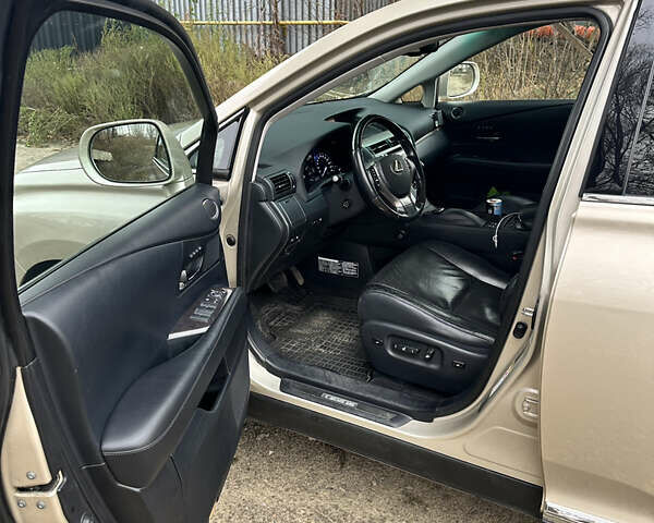 Бежевый Лексус РХ, объемом двигателя 3.46 л и пробегом 257 тыс. км за 15500 $, фото 11 на Automoto.ua