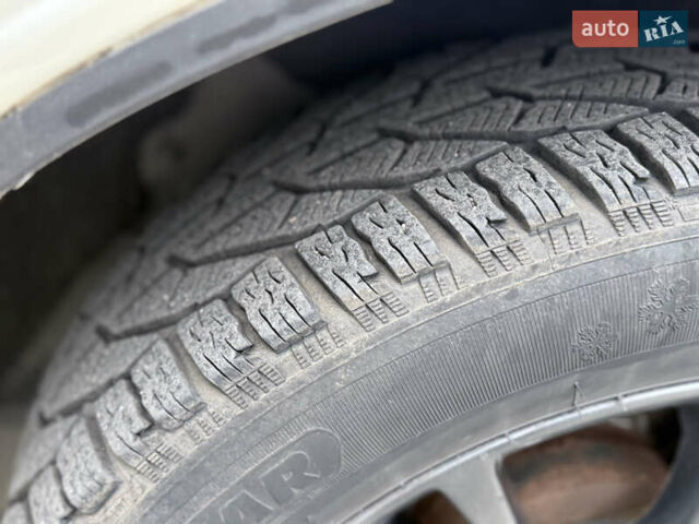 Бежевий Лексус РХ, об'ємом двигуна 3.46 л та пробігом 162 тис. км за 16800 $, фото 33 на Automoto.ua