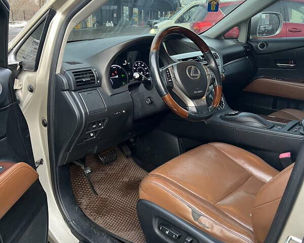Бежевый Лексус РХ, объемом двигателя 3.46 л и пробегом 163 тыс. км за 18500 $, фото 8 на Automoto.ua