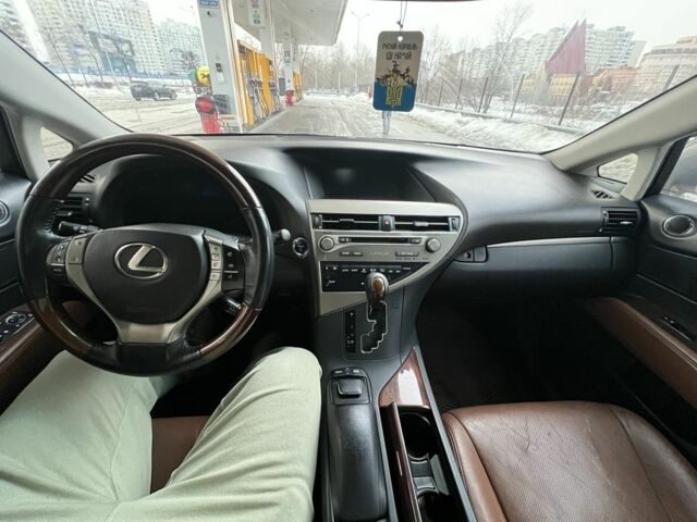 Бежевий Лексус РХ, об'ємом двигуна 3.5 л та пробігом 165 тис. км за 17000 $, фото 2 на Automoto.ua