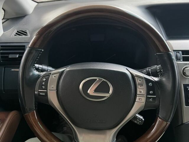 Бежевий Лексус РХ, об'ємом двигуна 3.5 л та пробігом 165 тис. км за 17000 $, фото 3 на Automoto.ua