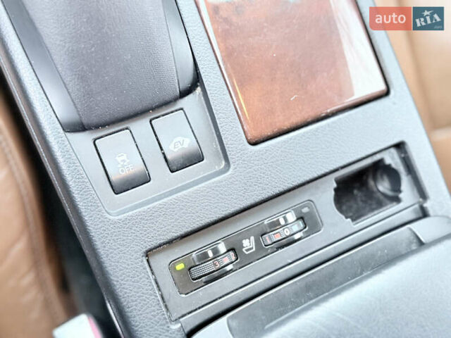 Бежевий Лексус РХ, об'ємом двигуна 3.46 л та пробігом 162 тис. км за 16800 $, фото 46 на Automoto.ua