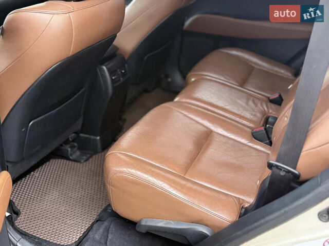 Бежевий Лексус РХ, об'ємом двигуна 3.46 л та пробігом 162 тис. км за 16800 $, фото 51 на Automoto.ua