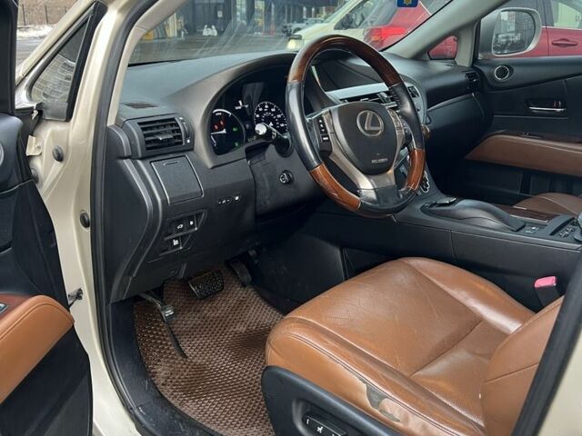 Бежевий Лексус РХ, об'ємом двигуна 3.5 л та пробігом 165 тис. км за 17000 $, фото 16 на Automoto.ua
