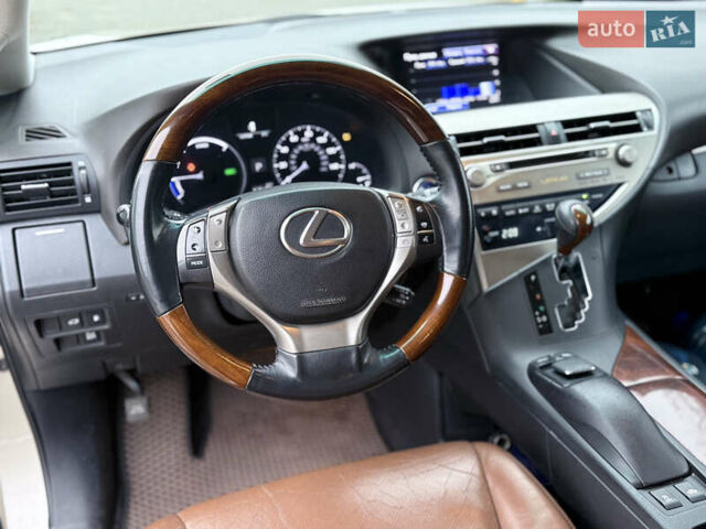 Бежевий Лексус РХ, об'ємом двигуна 3.46 л та пробігом 162 тис. км за 16800 $, фото 40 на Automoto.ua