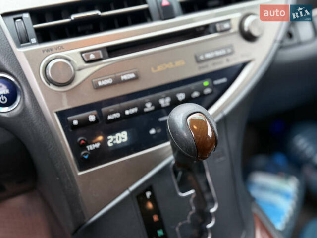 Бежевий Лексус РХ, об'ємом двигуна 3.46 л та пробігом 162 тис. км за 16800 $, фото 37 на Automoto.ua