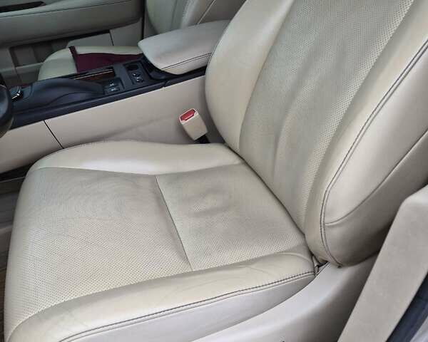 Бежевый Лексус РХ, объемом двигателя 3.5 л и пробегом 184 тыс. км за 17500 $, фото 5 на Automoto.ua