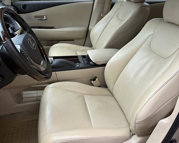 Бежевий Лексус РХ, об'ємом двигуна 3.46 л та пробігом 191 тис. км за 17500 $, фото 34 на Automoto.ua