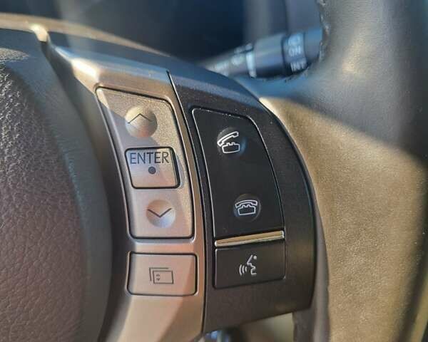 Бежевый Лексус РХ, объемом двигателя 3.5 л и пробегом 110 тыс. км за 20000 $, фото 20 на Automoto.ua