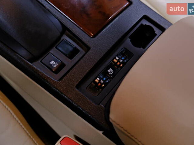 Бежевый Лексус РХ, объемом двигателя 3.46 л и пробегом 166 тыс. км за 16900 $, фото 20 на Automoto.ua