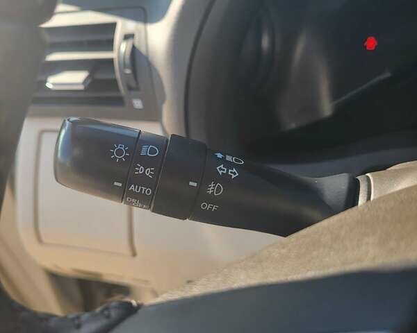 Бежевый Лексус РХ, объемом двигателя 3.5 л и пробегом 110 тыс. км за 20000 $, фото 22 на Automoto.ua