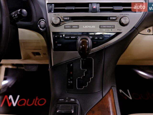 Бежевый Лексус РХ, объемом двигателя 3.46 л и пробегом 166 тыс. км за 16900 $, фото 16 на Automoto.ua
