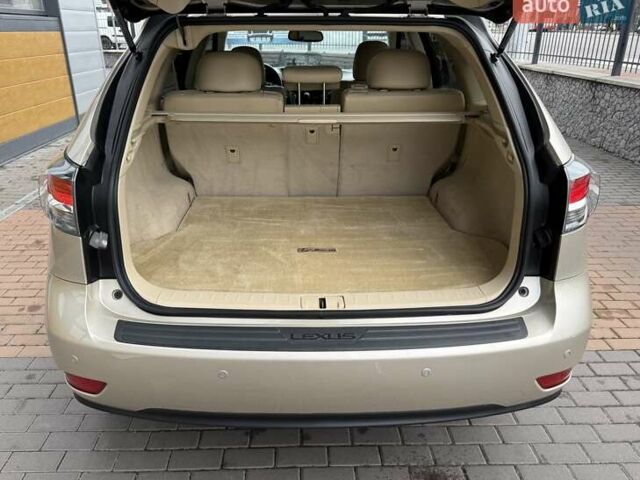 Бежевий Лексус РХ, об'ємом двигуна 3.46 л та пробігом 191 тис. км за 17500 $, фото 46 на Automoto.ua