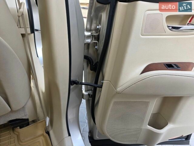 Бежевий Лексус РХ, об'ємом двигуна 3.46 л та пробігом 188 тис. км за 16900 $, фото 56 на Automoto.ua