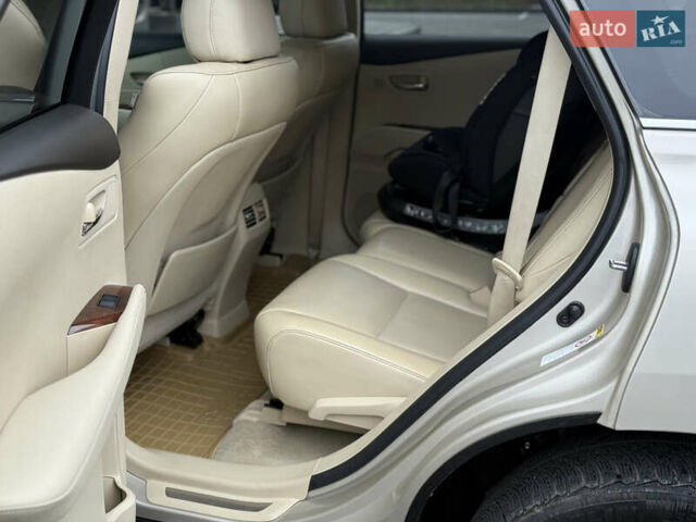 Бежевый Лексус РХ, объемом двигателя 3.5 л и пробегом 192 тыс. км за 17800 $, фото 35 на Automoto.ua