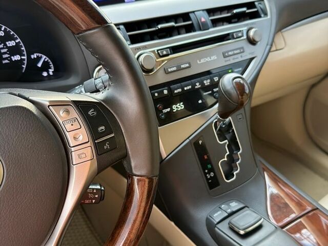 Бежевий Лексус РХ, об'ємом двигуна 3.46 л та пробігом 145 тис. км за 23000 $, фото 23 на Automoto.ua