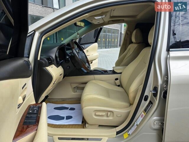 Бежевий Лексус РХ, об'ємом двигуна 3.46 л та пробігом 188 тис. км за 16900 $, фото 43 на Automoto.ua