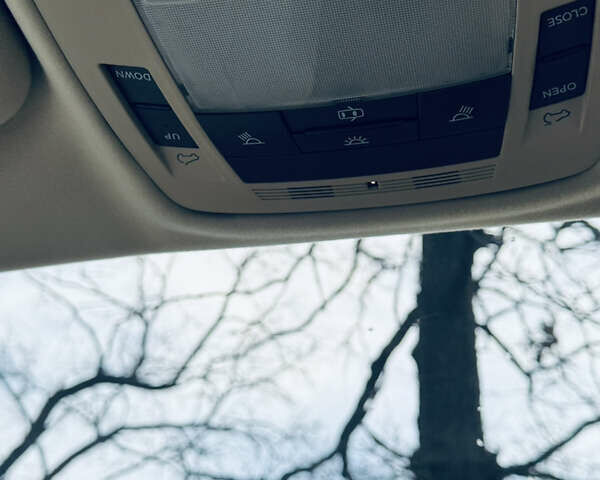 Бежевый Лексус РХ, объемом двигателя 3.5 л и пробегом 167 тыс. км за 19000 $, фото 22 на Automoto.ua