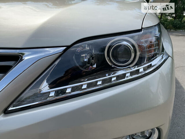 Бежевый Лексус РХ, объемом двигателя 3.5 л и пробегом 56 тыс. км за 25900 $, фото 20 на Automoto.ua