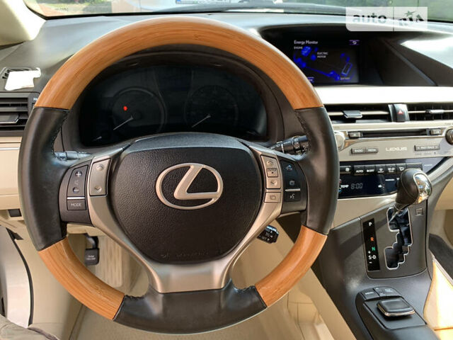 Бежевый Лексус РХ, объемом двигателя 3.5 л и пробегом 56 тыс. км за 25900 $, фото 30 на Automoto.ua
