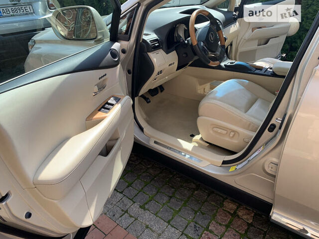 Бежевый Лексус РХ, объемом двигателя 3.5 л и пробегом 56 тыс. км за 25900 $, фото 43 на Automoto.ua